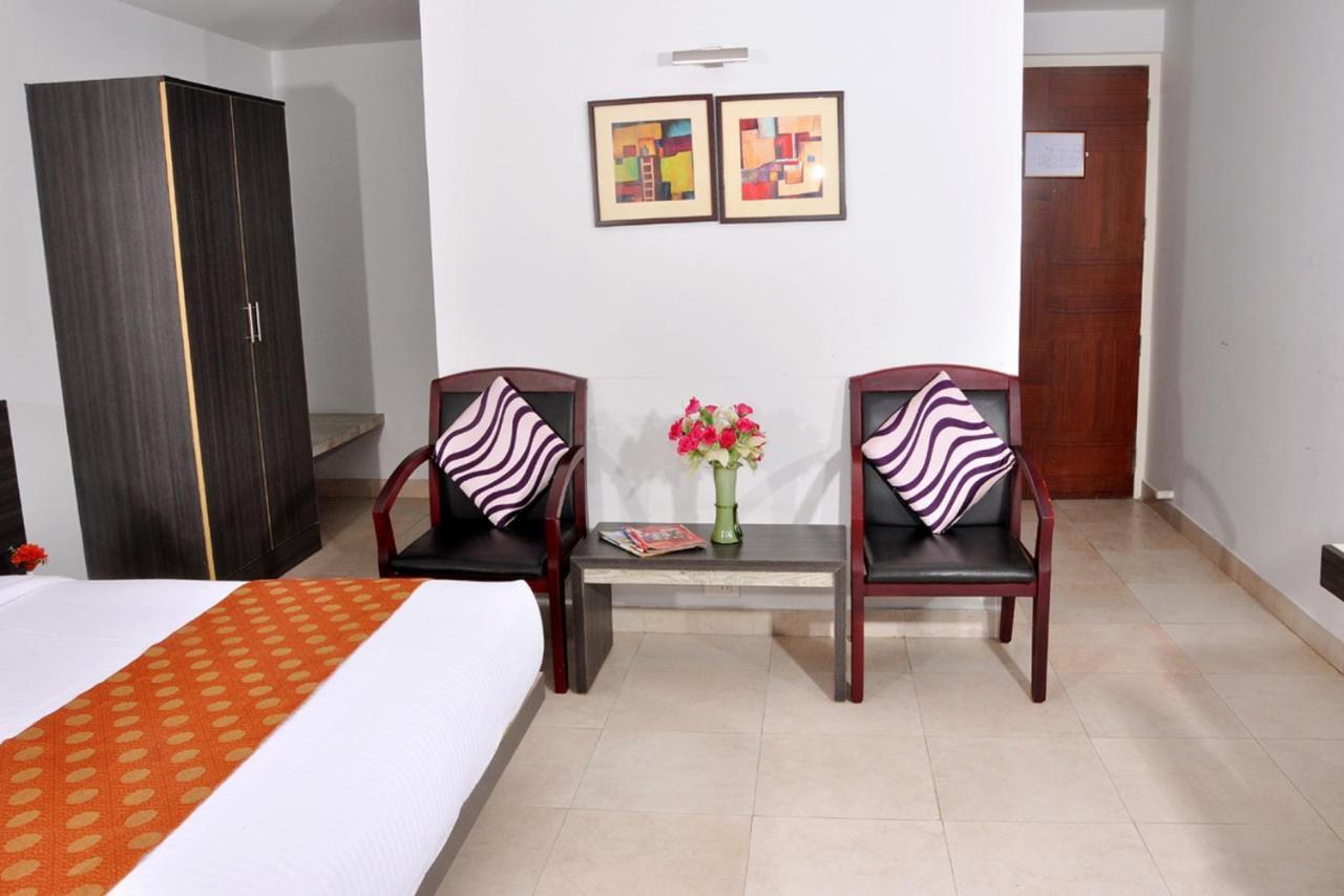 Hotel Palm Shore Palakkad Exterior photo